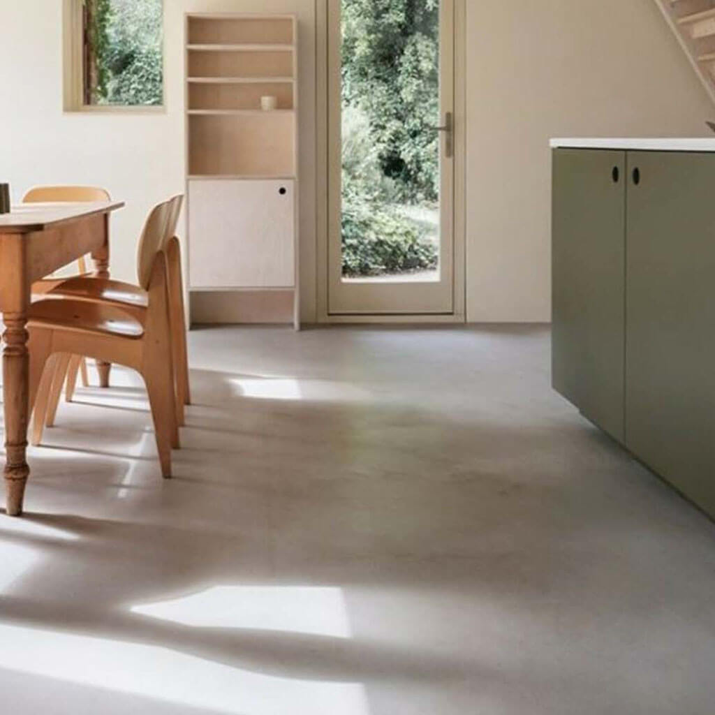 Stucmeesters specialist in betonlook vloeren, badkamers, keukens